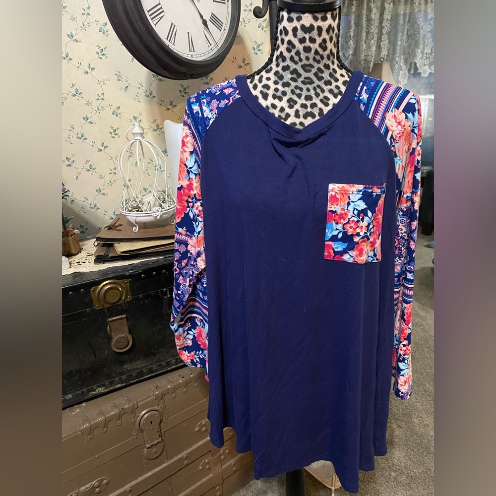 Emerald Royal Blue Floral Long Sleeve Top Women’s Plus Size 3x